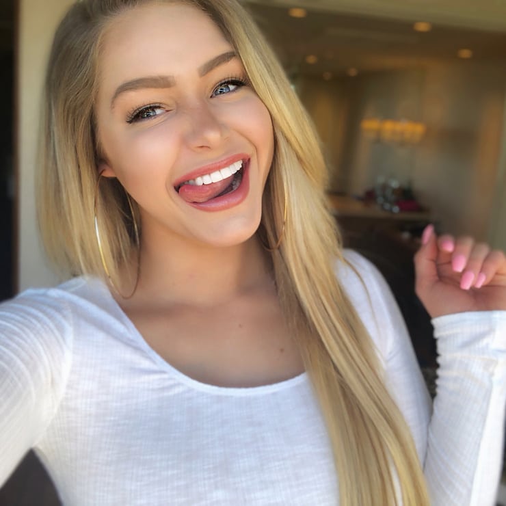 Courtney Tailor Bio Wiki Age Height Weight Net Worth And Body Hot Sex