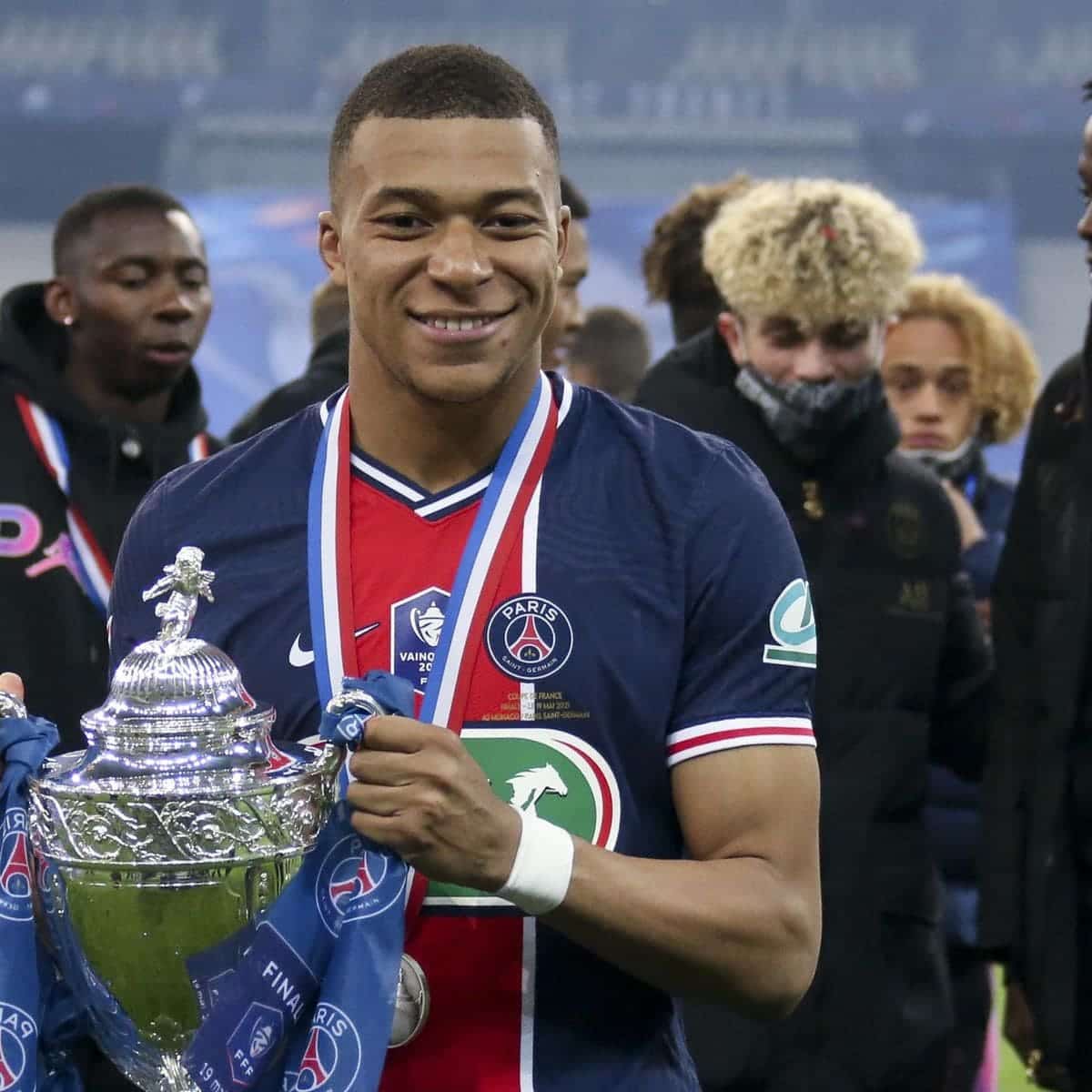 Kylian Mbappe Wiki Bio Age Height Parents Girlfriend Net Worth