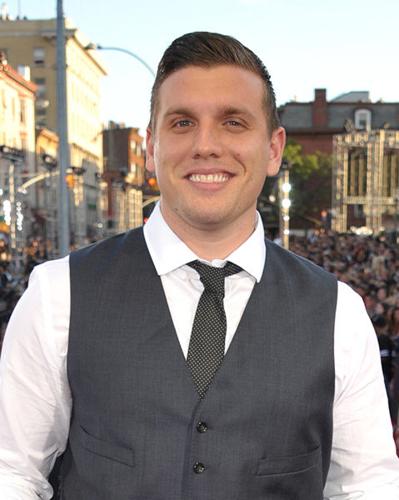 Wiki, Bio, Age, Height, Wife, Parents, Movies, Net Worth, Netflix 5 Chris Distefano
