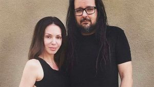 Deven Davis, Jonathan Davis Wife