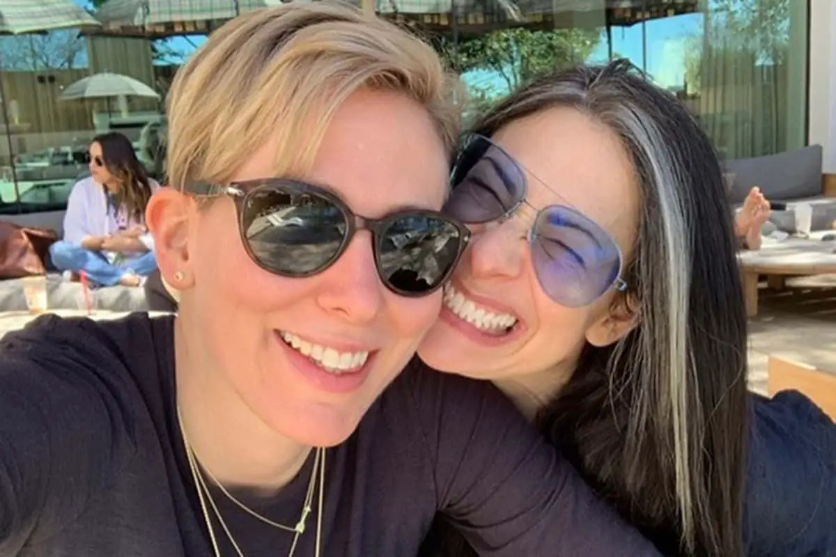 Cat Yezbak Wiki (Stacy London Girlfriend) Biography Height Age Net