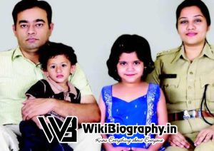 IPS Officer Munish Moudgil with his family