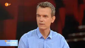 Peter Twiehaus as a TV presenter