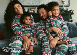 Chance The Rapper with his Wife and Daughters