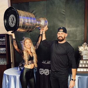An Image of Alex Killorn and his girlfriend