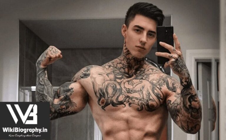 Jake Andrich Sexuality, Age, Family, Career, Net Worth