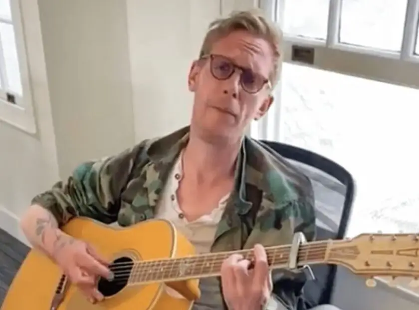 Laurence Fox: Wiki, Bio, Height, Age, Tweet, Wife, Married, Net Worth