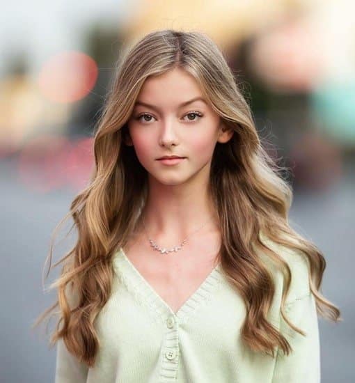 Emily Dobson Wiki Bio Age Boyfriend Career Height Net Worth 4309