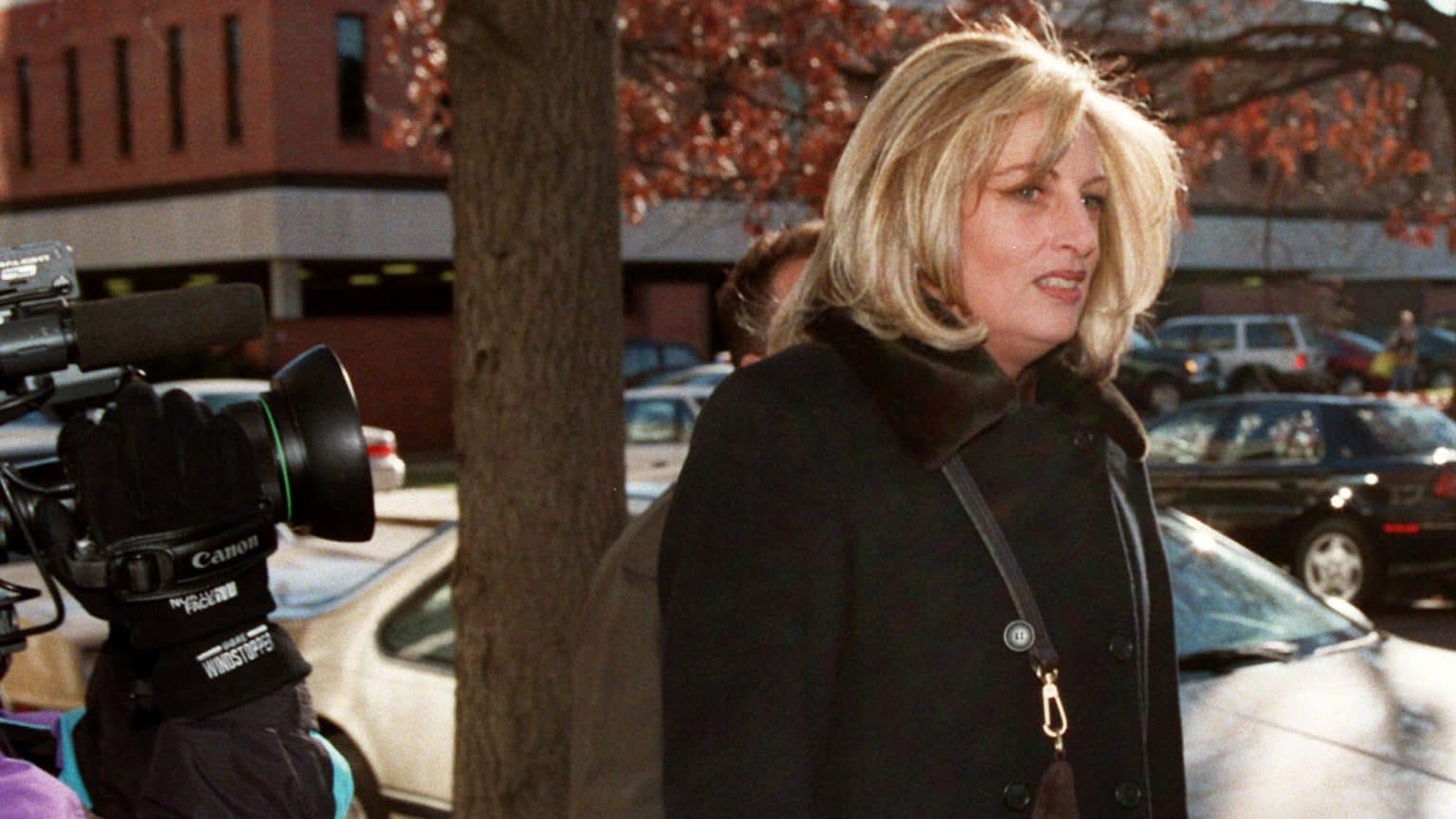 Linda Tripp: Wiki, Bio, Age, Family, Husband, Career, Net Worth