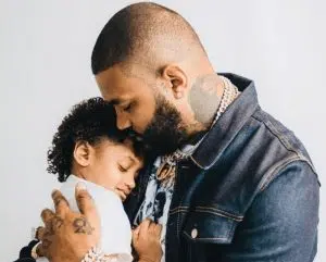 Joyner Lucas with son