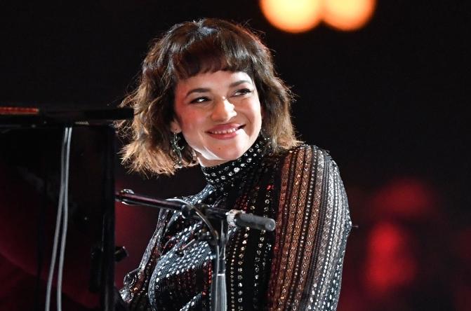 Norah Jones: Wiki, Bio, Age, Family, Career, Net Worth, Husband