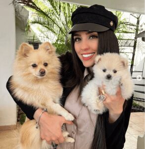 Debora Hallal with the dogs