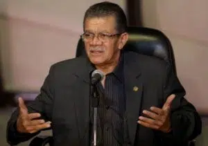 Earle Herrera