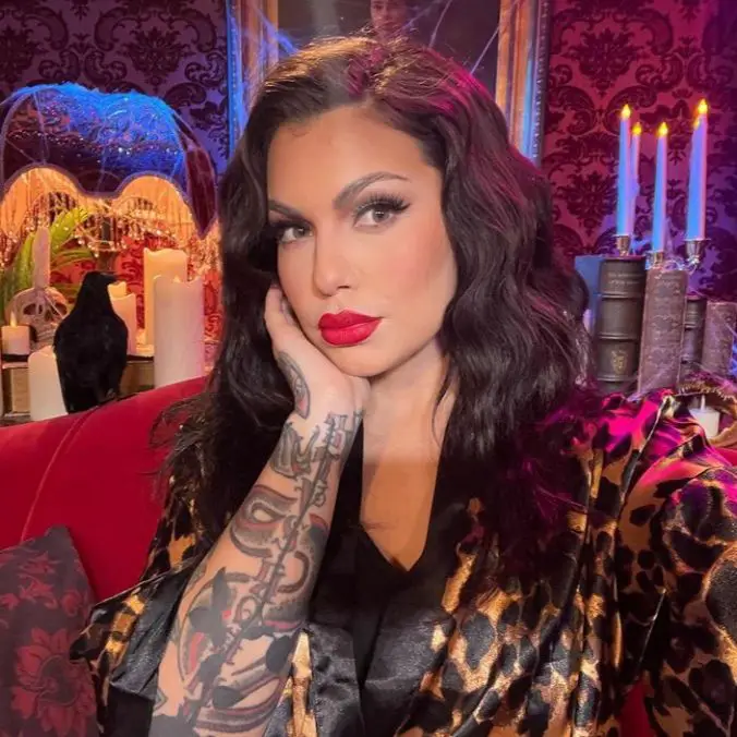 Bailey Sarian Wiki, Bio, Age, Height, Career, Parents, Husband, Net Worth