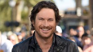 Oliver Hudson: Wiki, Bio, Age, TV Shows, Wife, Siblings, Parents