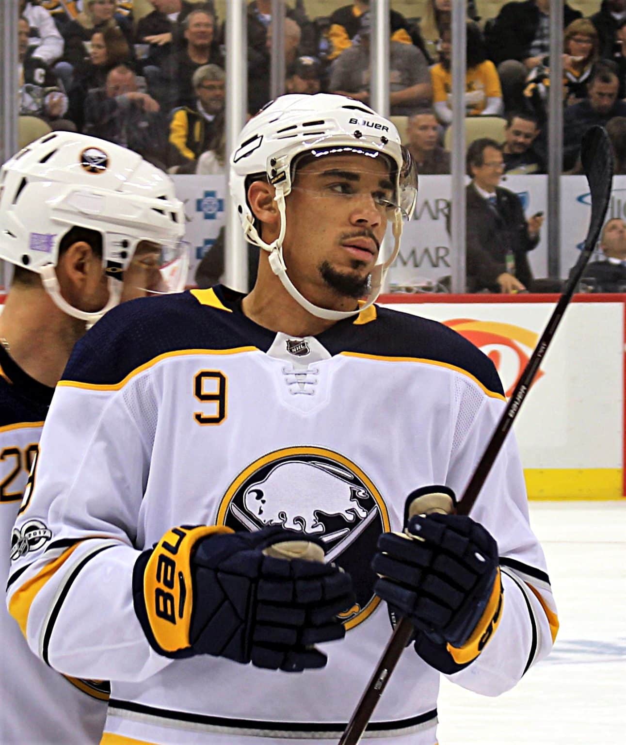 Evander Kane Wiki, Bio, Age, Height, Wife, Kids, Family, Net Worth