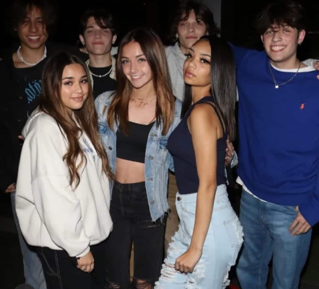 Ava Majury Wiki, Bio, Age, Family, Height, Father, Controversy, Boyfriend