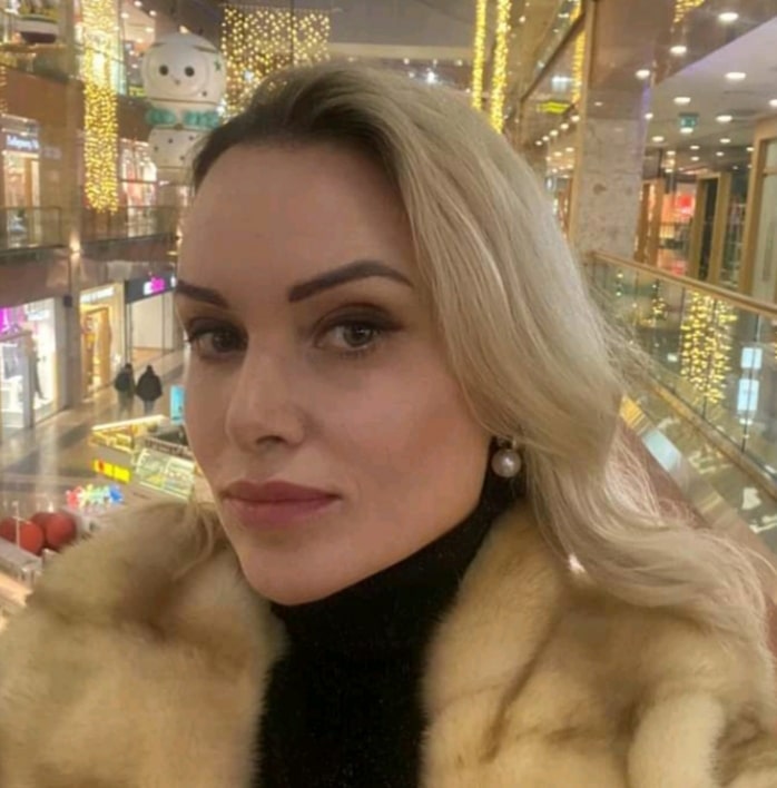 Marina Ovsyannikova: Wiki, Bio, Age, Parents, Husband, Kids, Net Worth