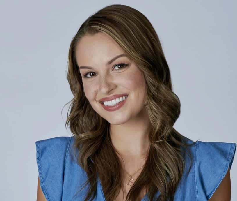 Kayla Wallace Wiki, Bio, Age, Husband, Height, Boyfriend, Net Worth