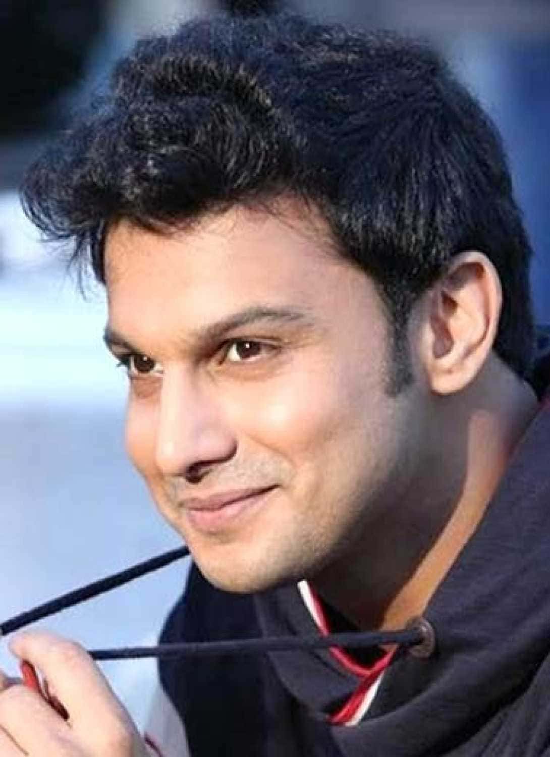 Adinath Kothare: Wiki, Bio, Age, Height, Movies, Family, Wife, Net Worth