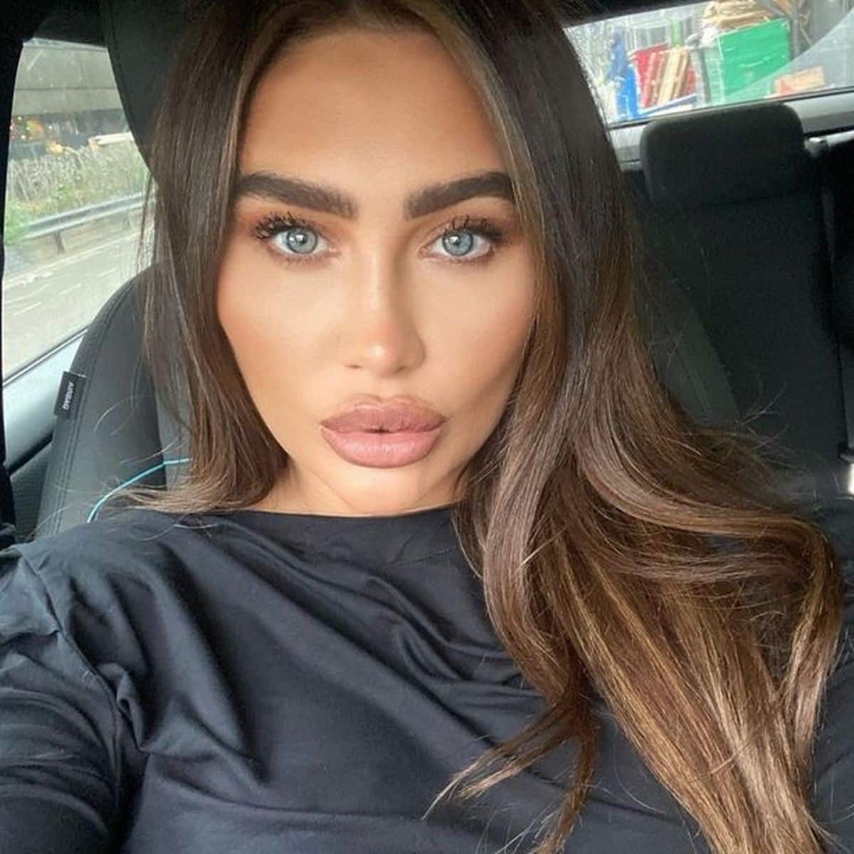 Lauren Goodger: Wiki, Bio, Age, Height, Boyfriend, Mother, Family, Net ...