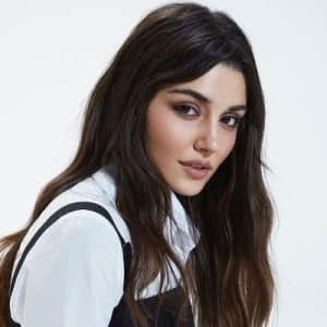 Hande Ercel: Wiki, Bio, Height, Age, Serials, Net Worth, Boyfriend