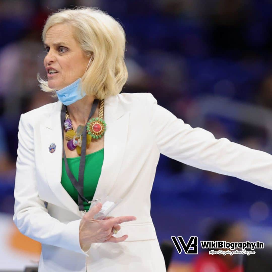 Kim Mulkey Wiki, Bio, Age, Height, Weight, Basketball, Net Worth, Son