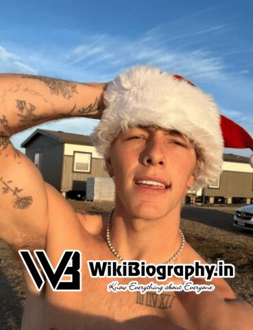 Who is Tayler Holder? Wiki, Bio, Age, Height, Girlfriend, Net Worth