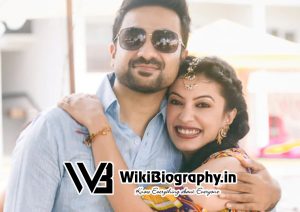 Vir Das and his wife
