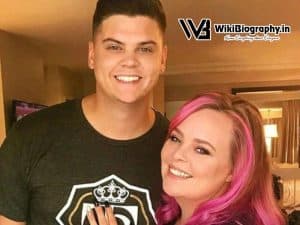 Tyler Baltierra with girlfriend