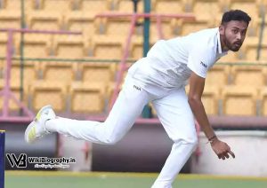 Punjab Kings new Right-Arm Fast-Medium bowler