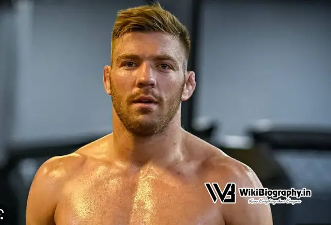 Dricus Du Plessis: Wiki, Bio, Age, Weight, Wife, Net Worth, Record