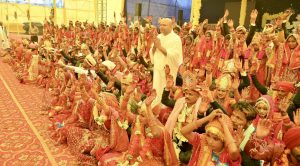 Swami Ram Govind das with 111 underprivileged girls marriage ceremony held by him.