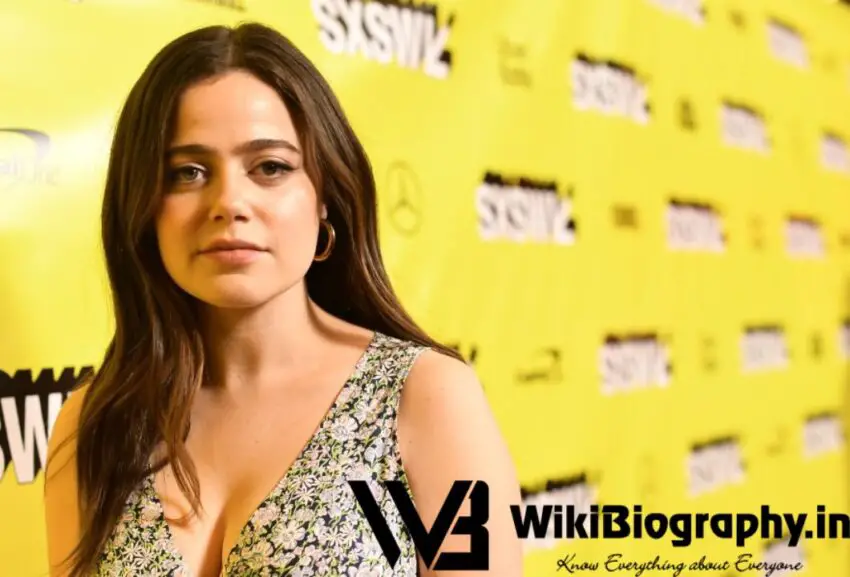 Molly Gordon: Wiki, Bio, Age, Height, Dating, Boyfriend, Net Worth