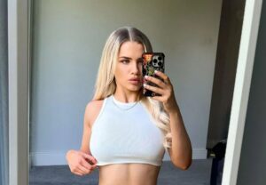Daniella Hemsley: Wiki, Bio, Age, Height, Net Worth, OnlyFans