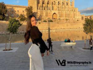 Maria Gonzalez Gimenez: Wiki, Bio, Age, Height