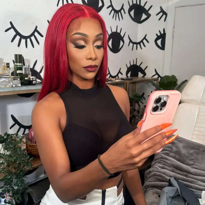 Pinkydoll: Wiki, Bio, Age, Real Name, Earnings, Net Worth, Family