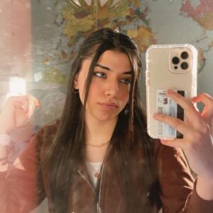 Gal Akbari: Wiki, Bio, Age, Height, Parents, Boyfriend, Real Name