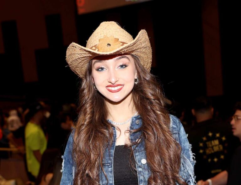 McKenzi Brooke Wiki, Bio, Age, Height, Net Worth, Husband