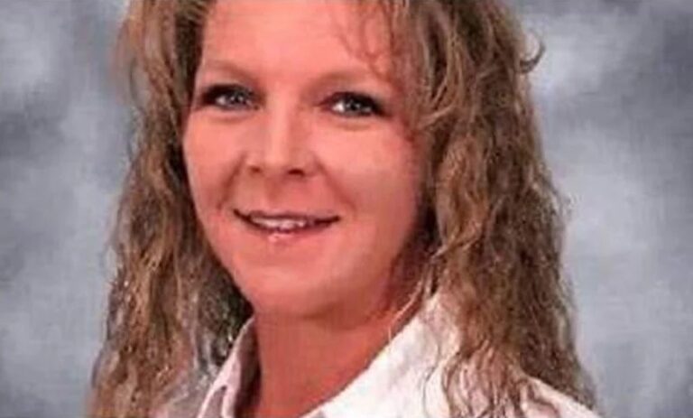 Kristin Luckey Biography