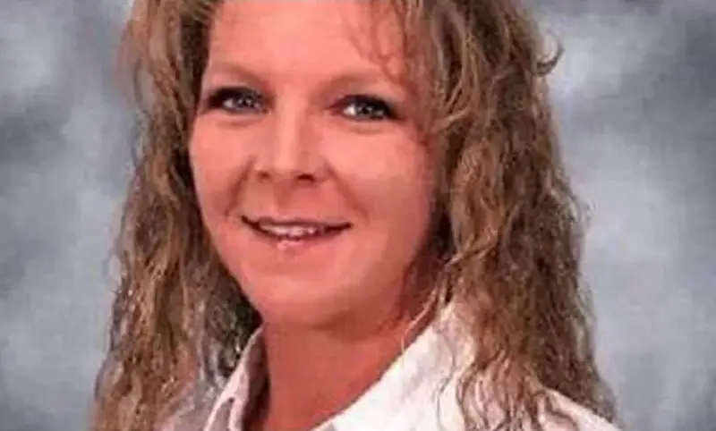 Kristin Luckey Biography