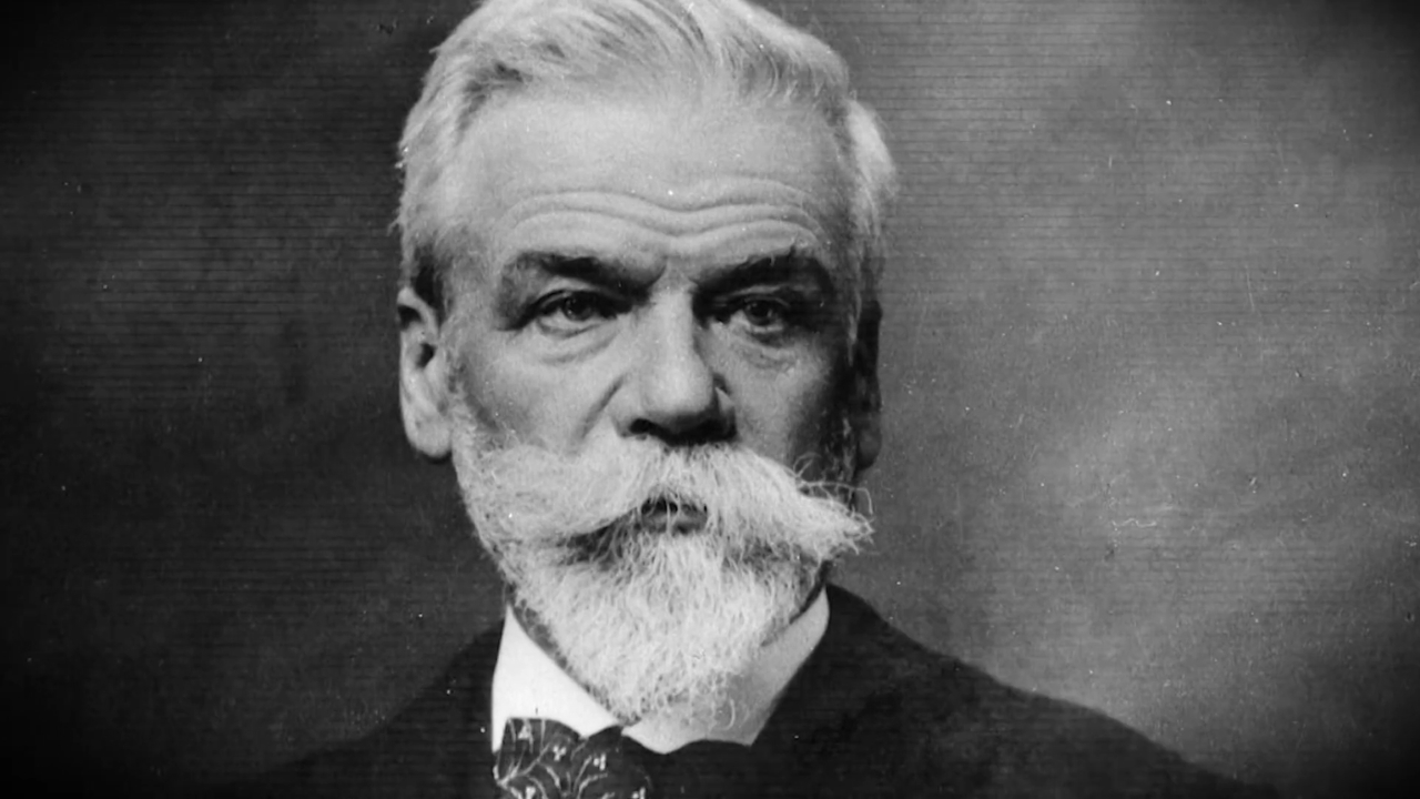 Black-and-white portrait of Ernest Solvay